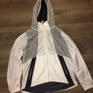 Women’s Under Armour Rain Jacket NWT
